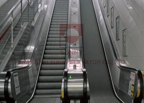 Passagem interna da escada rolante do shopping de 35 ângulos com proteção de contorno